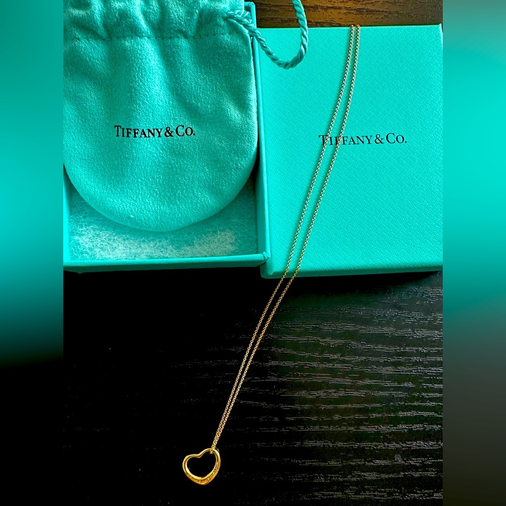 Tiffany & Co. 16mm 18k Open Heart Necklace Elsa Peretti